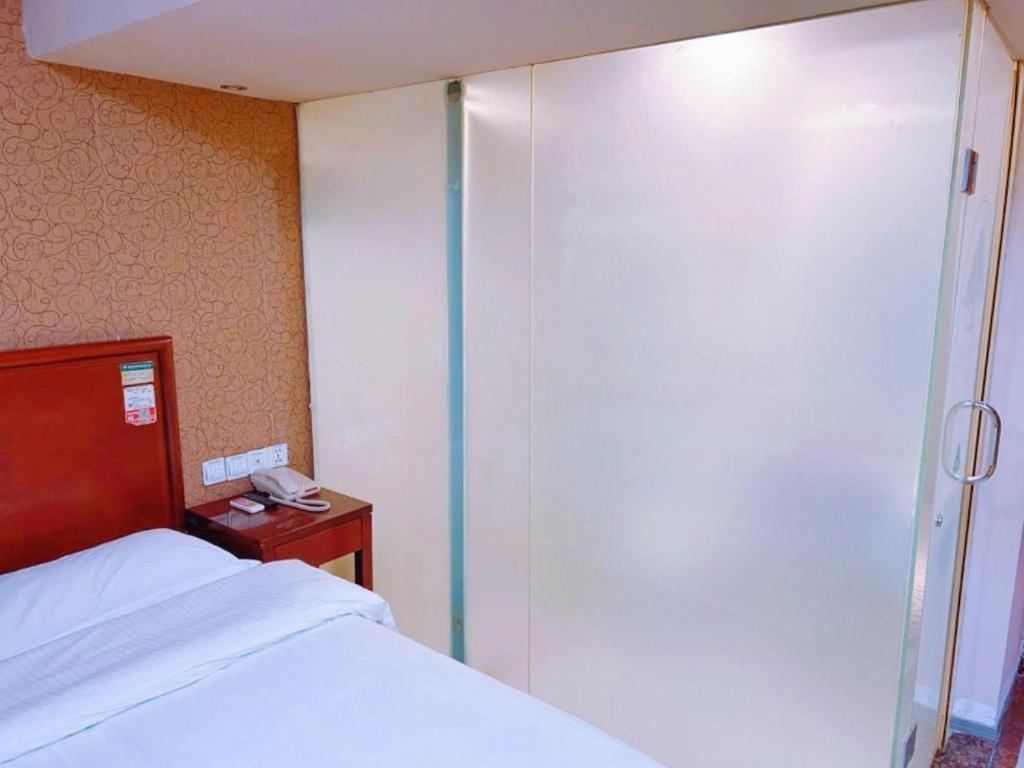 Greentree Inn Xi'An Bell And Drum Tower Food Street Ancient City Wall Ximen Express Hotel Εξωτερικό φωτογραφία